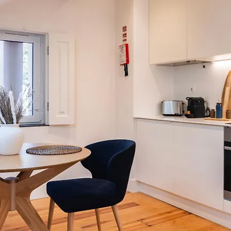 Casa Da Biblioteca By Lovelystay Apartment