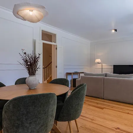 Casa Da Biblioteca By Lovelystay Apartment *